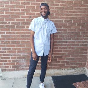 Meet your Posher, Jonathan